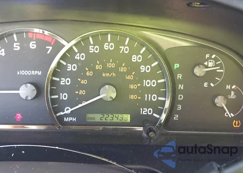 2005 Toyota Sequoia Sr5 из США, поврежденный, VIN 5TDZT34A25S263002